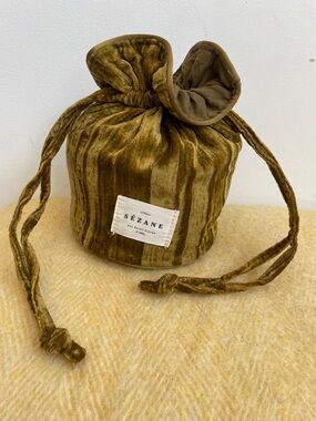 Sezane limited edition velvet pouch holiday bag